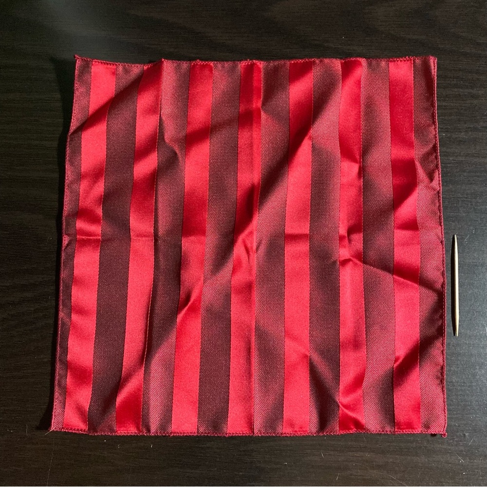 Red Pocket Square (free with qualifying bundles)